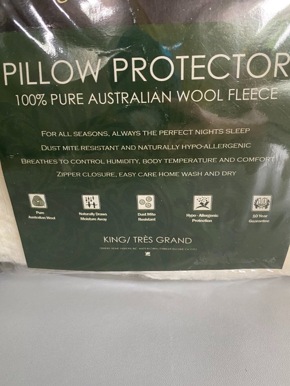 Signature Collection 100% Pure Australian Wool Fleece Pillow Protector King NWT - Picture 2 of 5